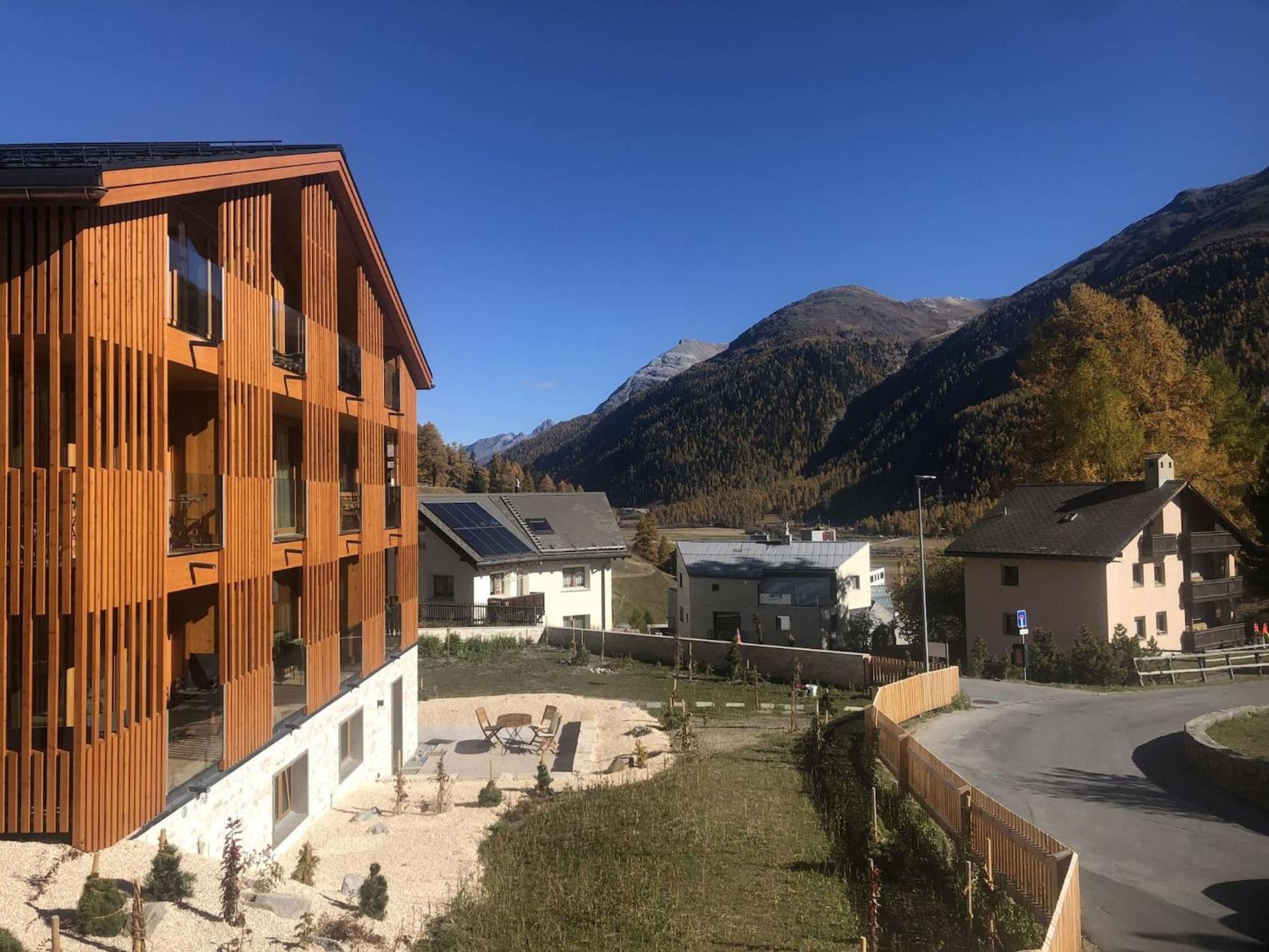 Chesa Muntanella - Samedan Apartamento Exterior foto